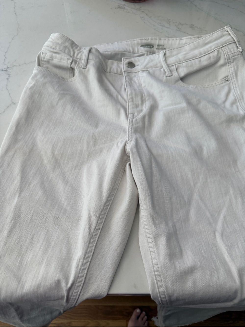 Old Navy Rockstar Supper Skinny White Jeans